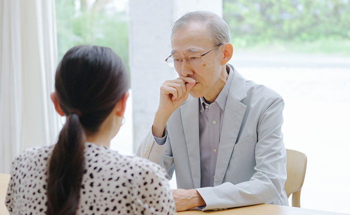 家族や知人が情報を提供してくれないケース