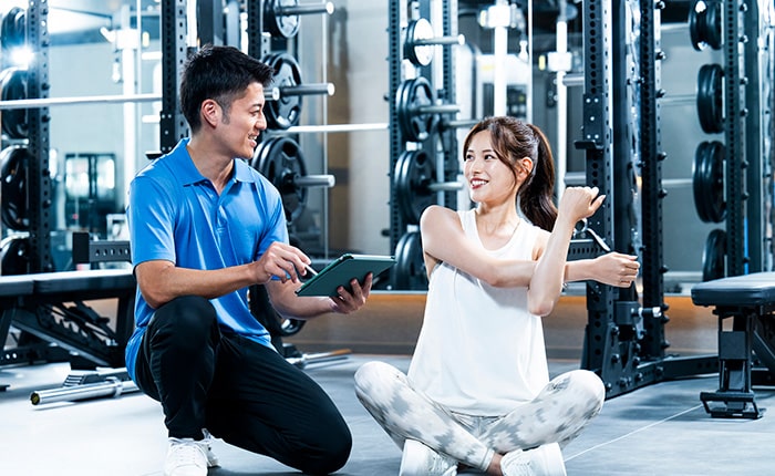 パーソナルトレーナーと会員の関係