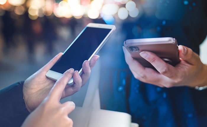 お金や手間をかけずに女性とつながりたい