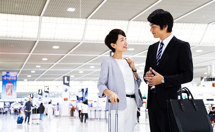 上司と部下だからこそ現れる不倫の兆候